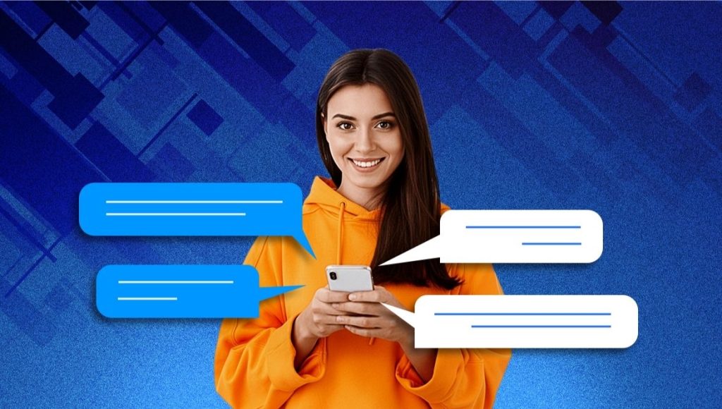 Mulher sorridente usando celular, com balões de conversa ao redor, representando troca de mensagens e comunicação digital.